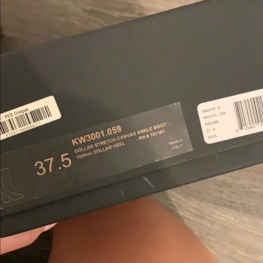 Yeezy season 4 booties